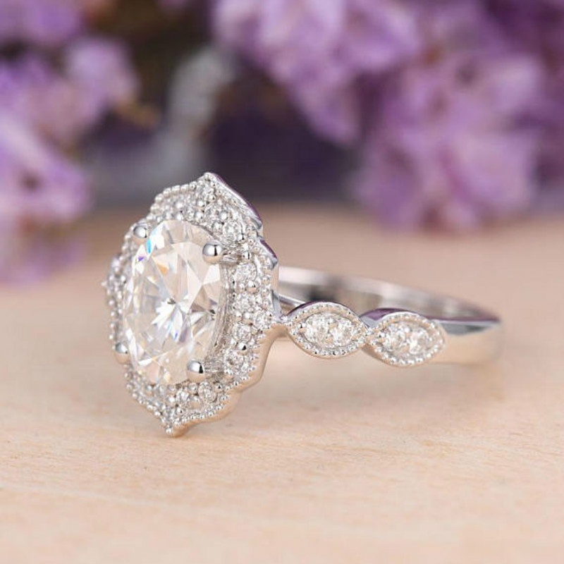Fashionable 14K White Gold Diamond Oval Earth Dime Wedding Ring Wedding Ring Love Diamond Ring Size 6-10
Fashionable 14K White Gold Diamond Oval Earth Dime Wedding Ring Wedding Ring Love Diamond Ring Size 6-10