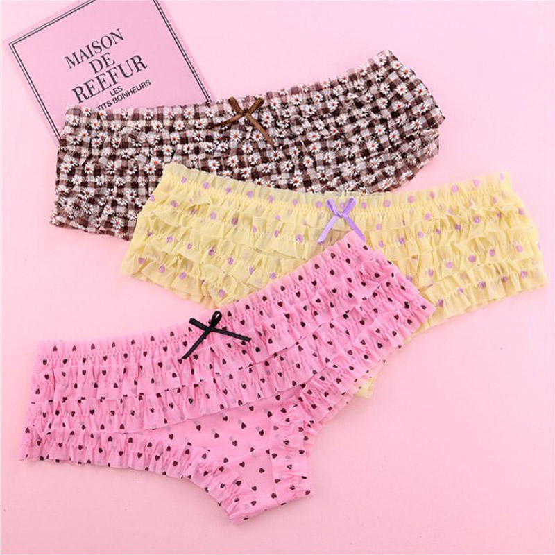 Summer Women Underwear Floral Mesh Briefs Low Waist Ladies Comfort Breathable Female with Bow Underwear Sexy Panties For women, Mixed colors
Summer Women Underwear Floral Mesh Briefs Low Waist Ladies Comfort Breathable Female with Bow Underwear Sexy Panties For women, Mixed colors