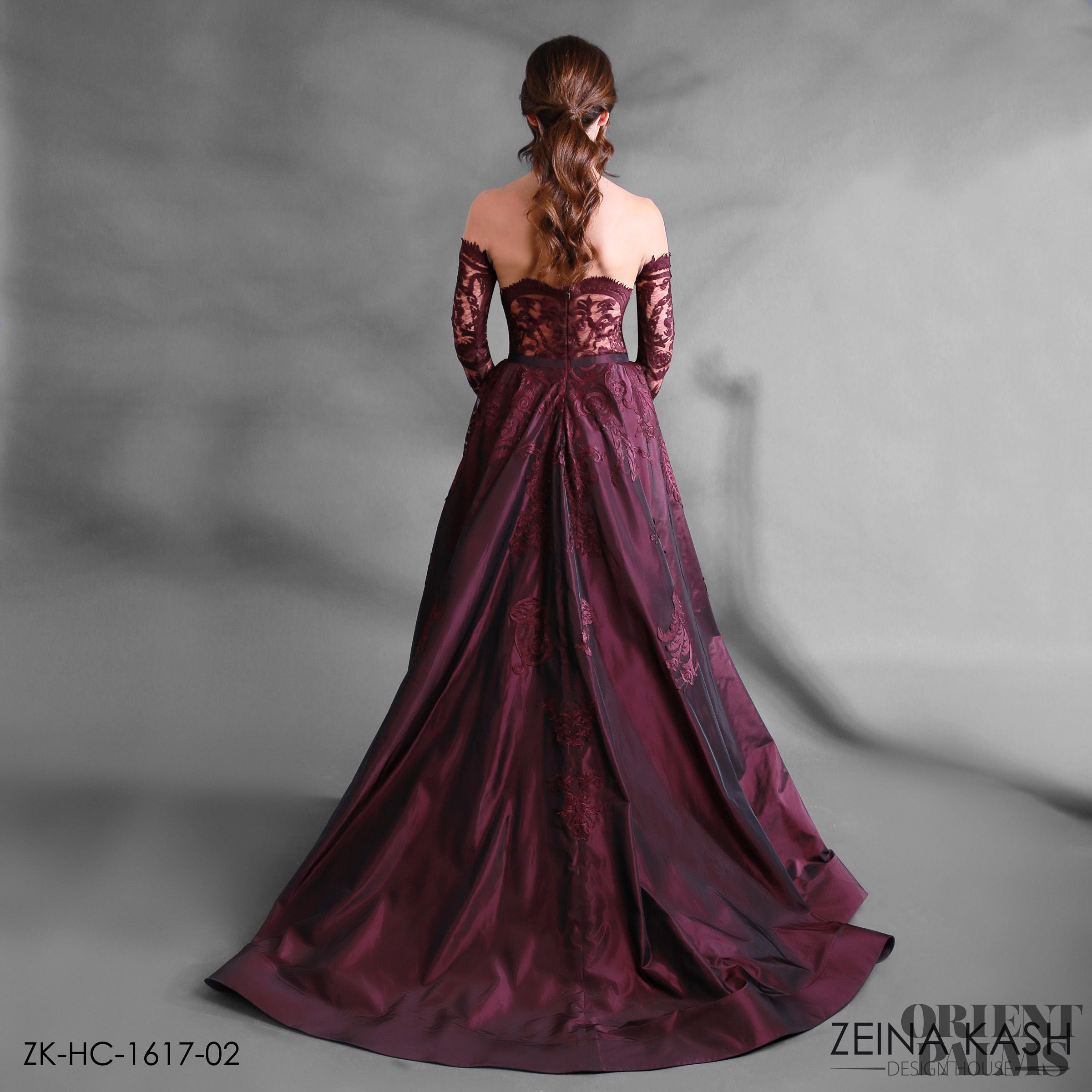 Burgundy Mother Of The Bride Dresses Off The Shoulder Satin Sweep Train Lace Applique Mother's Gowns Long Sleeve Prom Dress