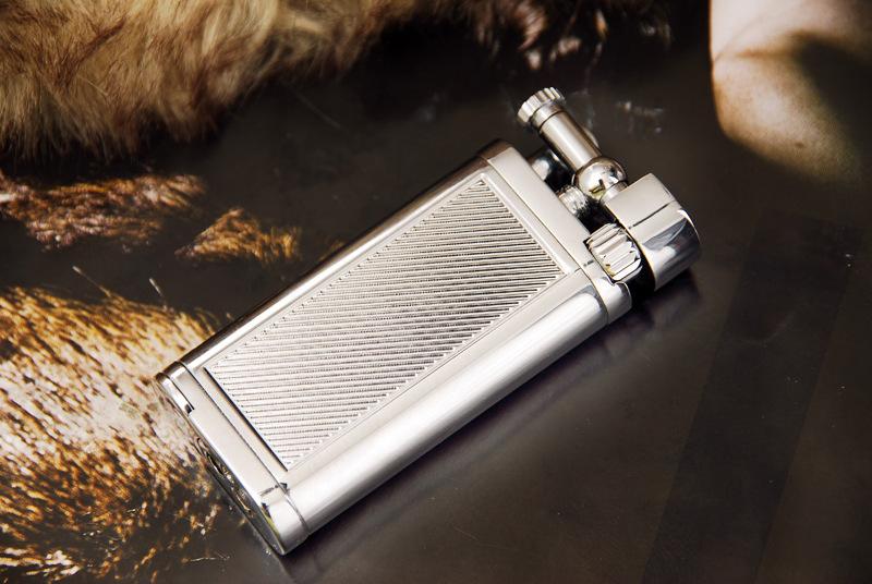 Arrival Hot Genuine Product Wholesale SPUNK Wind-proof Creative Pipe Lighter New Metal Torch With Gift Box W260202