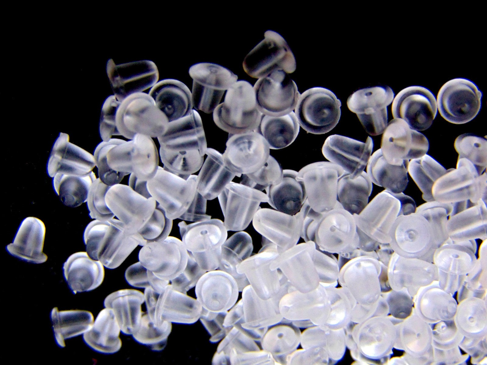 Whole 3000pcslot Rubber Stoppers Earrings back End Spacers CHEAP