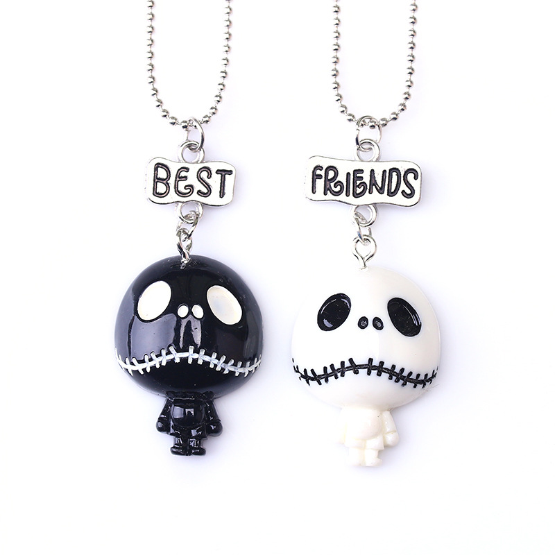 2PCS/Pair Kids "Best Friends" Halloween Necklaces Kids Black & White Ghost SKull Necklace For Children Jewelry Gift, Silver 
2PCS/Pair Kids "Best Friends" Halloween Necklaces Kids Black & White Ghost SKull Necklace For Children Jewelry Gift, Silver
