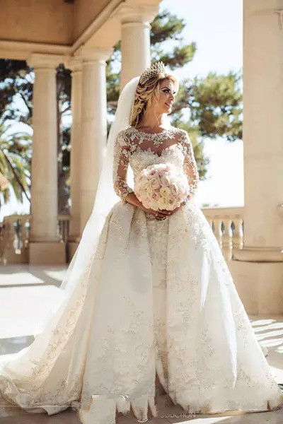 Luxury Appliques Lace Dubai Long Sleeve Wedding Gowns With Detachable Train Jewel Neck Country Wedding Dress Satin Illusion Plus Size Bridal