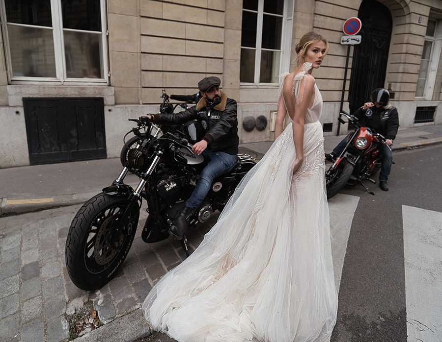 2019 Inbal Dror Wedding Dresses A Line Bling Sequins Beaded V Neck Sexy Backless Ivory Beach Wedding Dresses Sweep Train Boho Wedding Gowns