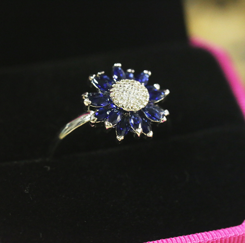 Marquise Blue Sapphire CZ Dia Claw Suower Sier Eternity Wedding Band Ring