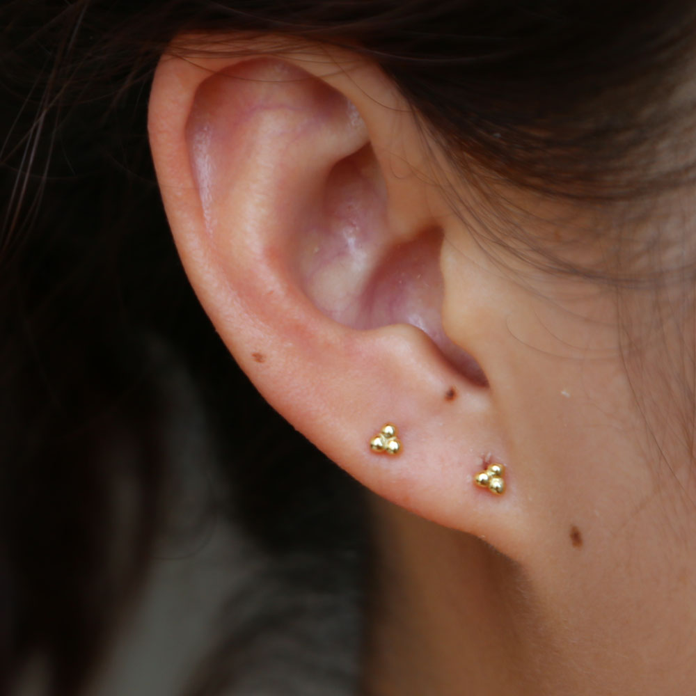 3mm tiny triangle earring for girl women 925 sterling silver minimal minimalist delicate danity simple ear stud jewelry