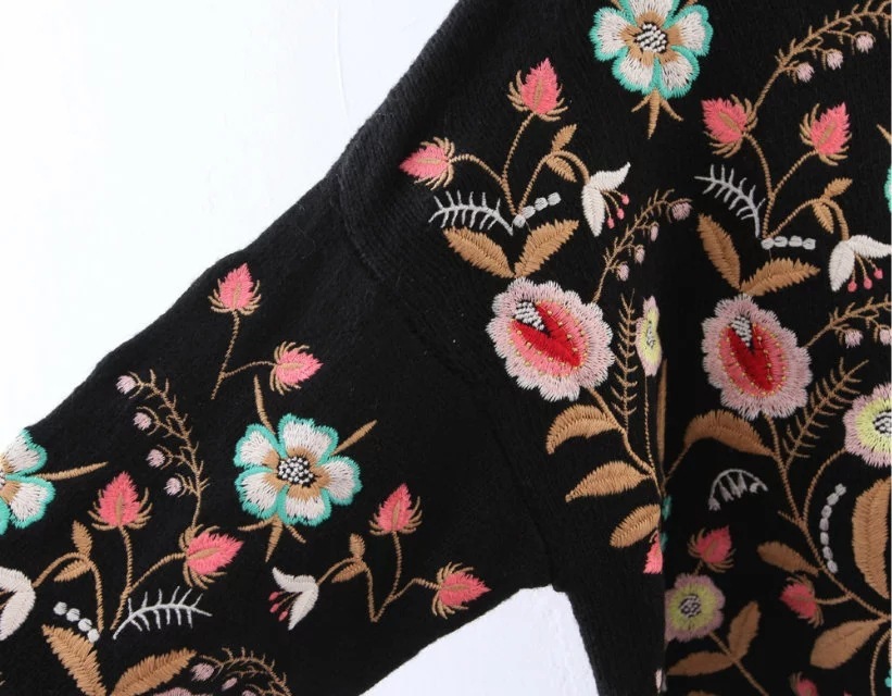 2018 Autumn Winter Women Sweater Fashion Floral Embroidery Pullover Streetwear Sweaters S118