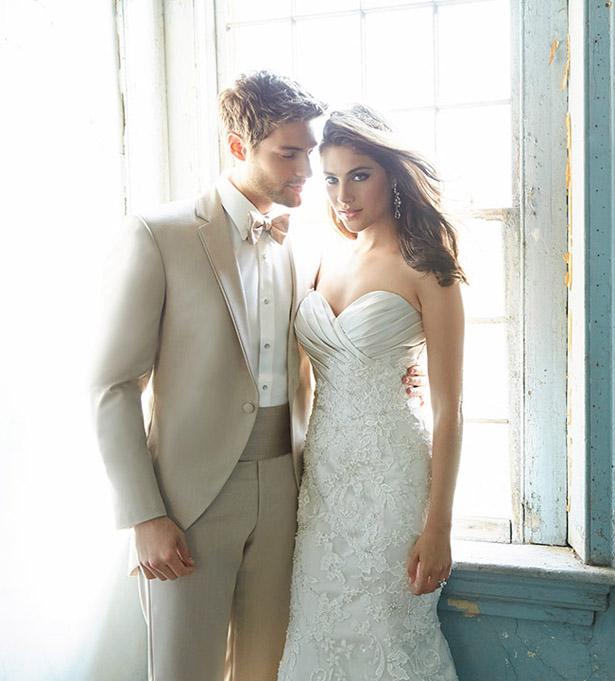 New Fashion Beige Wedding Tuxedos Morning Styles Groom Tuxedos Groomsmen Blazer Men Formal Party Prom Suit(Jacket+Pants+Bows Tie)251, Light gray
New Fashion Beige Wedding Tuxedos Morning Styles Groom Tuxedos Groomsmen Blazer Men Formal Party Prom Suit(Jacket+Pants+Bows Tie)251, Light gray