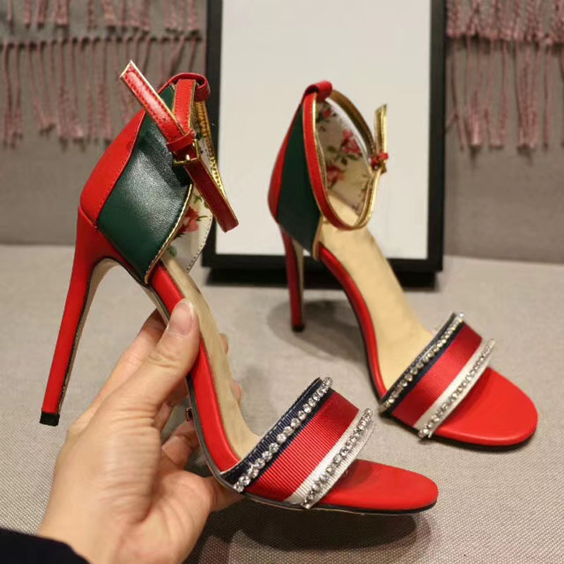 2018 New Summer Gladiator Sandals Women top quality Leather thin High heeled rhinestone pumps Runway style crystal Shoes Zapatos Mujer, Black
2018 New Summer Gladiator Sandals Women top quality Leather thin High heeled rhinestone pumps Runway style crystal Shoes Zapatos Mujer, Black