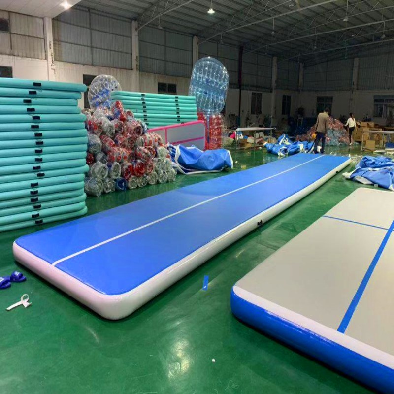 12*2*0.2m inflatable air track gymnastics tumbling mats inflatable gym air mat gymnastics equipment a pump
12*2*0.2m inflatable air track gymnastics tumbling mats inflatable gym air mat gymnastics equipment a pump