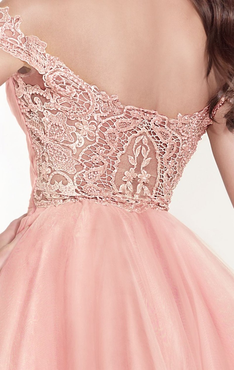 2019 Short Prom Dresses Off Shoulder Lace Back Custom Made Homecoming Dresses Formal Evening Party Gowns Cocktail Dress