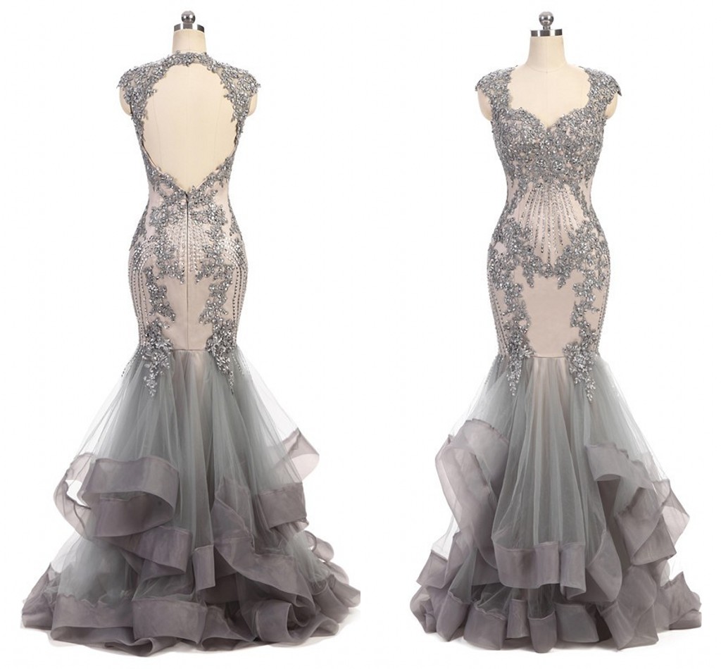 Classic Designer Evening Dresses With Cap Short Sleeves Keyhole Back Sliver Mermaid Sequin Beaded Tulle Ruffles Cheap Long Prom Dress, Red
Classic Designer Evening Dresses With Cap Short Sleeves Keyhole Back Sliver Mermaid Sequin Beaded Tulle Ruffles Cheap Long Prom Dress, Red