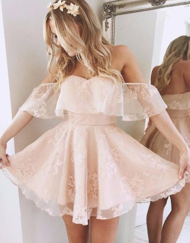 Lovely Off the Shoulder Homecoming Dresses Light Pink Lace Appliques Knee Length Short Prom Dress Party Wear Arabic Cocktail Gowns