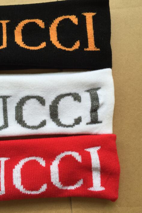 European and American sports same jacquard knitted headband sports yoga headband headband
European and American sports same jacquard knitted headband sports yoga headband headband