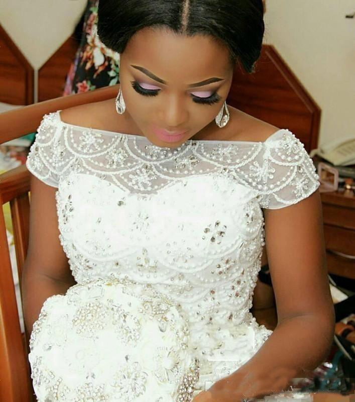 Arabic Nigerian Plus Size Wedding Dresses Beading Tiered Short Sleeves Long Chapel Train Mermaid Bridal Gowns Custom Wedding Party Wear