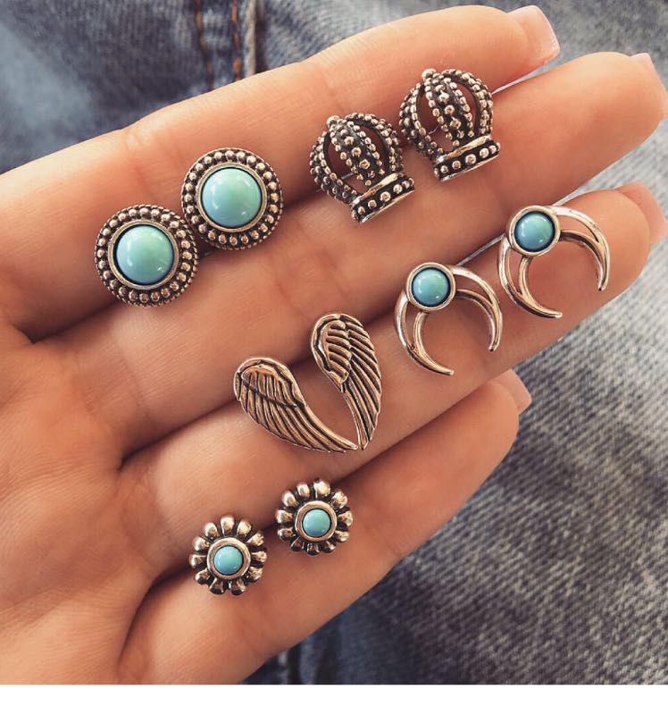 Vintage Bohemia Stud Crown Moon Wings Sharp Retro Turquoise Color Earring Set With 5 Pairs Alloy Wholesale
Vintage Bohemia Stud Crown Moon Wings Sharp Retro Turquoise Color Earring Set With 5 Pairs Alloy Wholesale