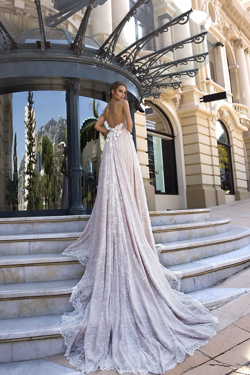 Tina Valerdi 2019 A Line Wedding Dresses Sheer Neck Lace robe de mariée beach Plus size court wedding dress Custom Made