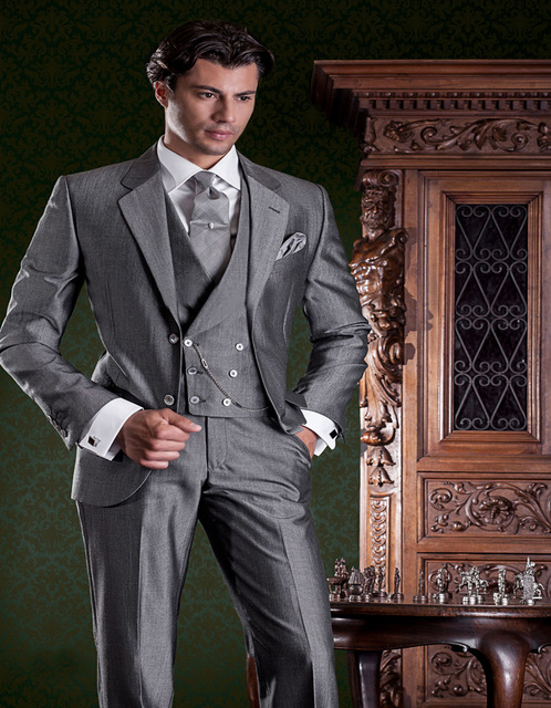 High Quality Two Button Gray Groom Tuxedos Notch Lapel Groomsmen Best Man Suits Mens Wedding Suits (Jacket+Pants+Vest+Tie) NO:1213