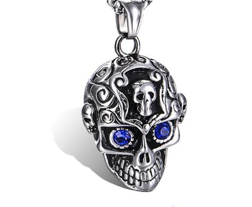 new Vintage stainless steel skeleton head pendant titanium steel man ghost head necklace popular and fashionable