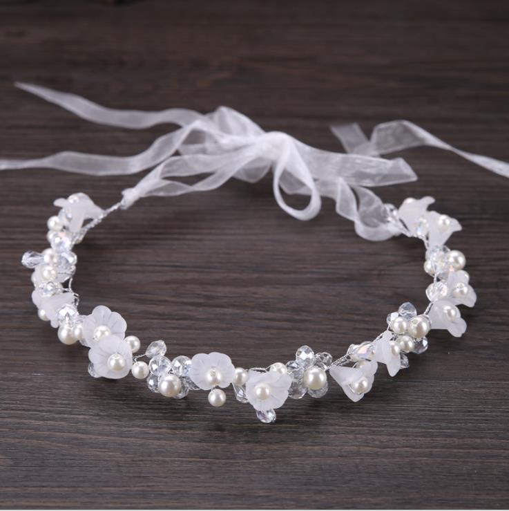 Bridal handmade crystal flower head dress wedding dress accessories with children's hair accessories, Silver
Bridal handmade crystal flower head dress wedding dress accessories with children's hair accessories, Silver