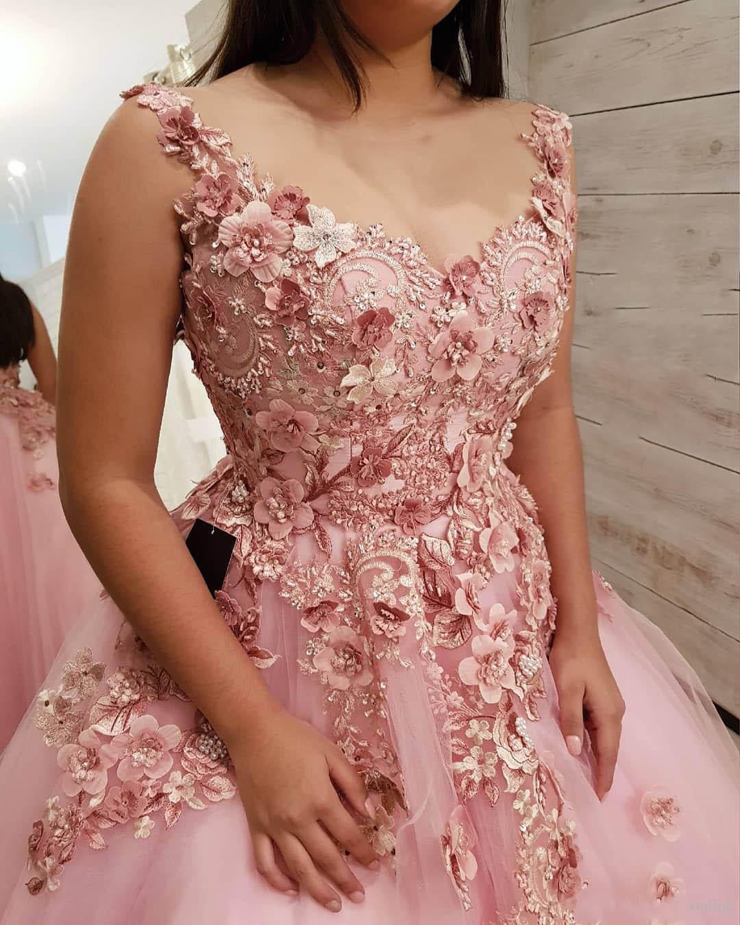 Baby 2018 Romantic Pink Petal Evening Dresses V Neck 3D Flower Lace Appliques Illusion Beaded A Line Puffy Long Celebrity Party Prom Gowns