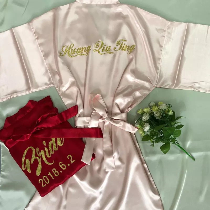 Personalized Wedding Stain Robes Bride be to party bridesmaid gifts with glitter logo 5pcs free shipping wholesales, Mother of bride
Personalized Wedding Stain Robes Bride be to party bridesmaid gifts with glitter logo 5pcs free shipping wholesales, Mother of bride