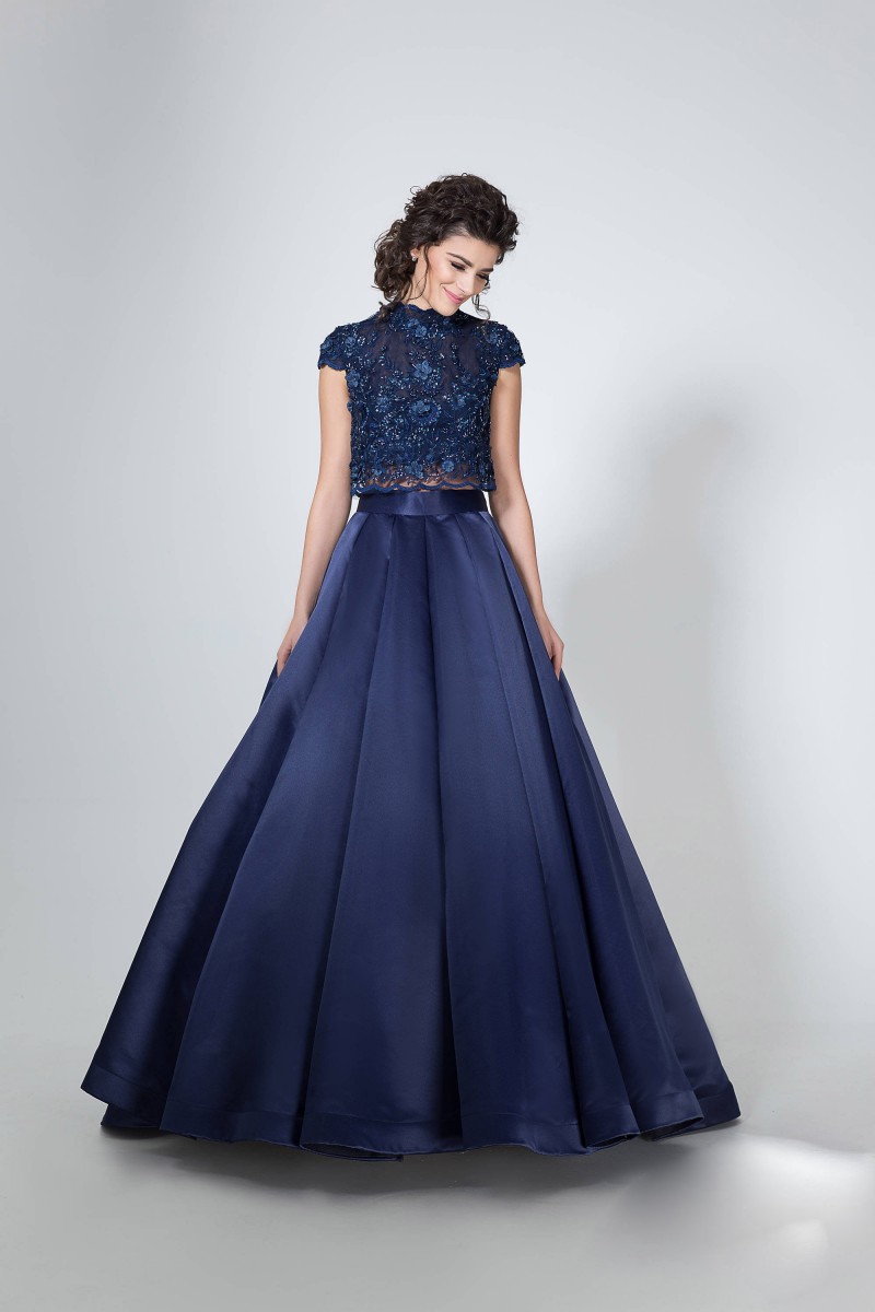 Dark Navy Two Pieces Prom Dress High Collar Embroidery Sequins Beaded Covered Button Long Evening Dresses