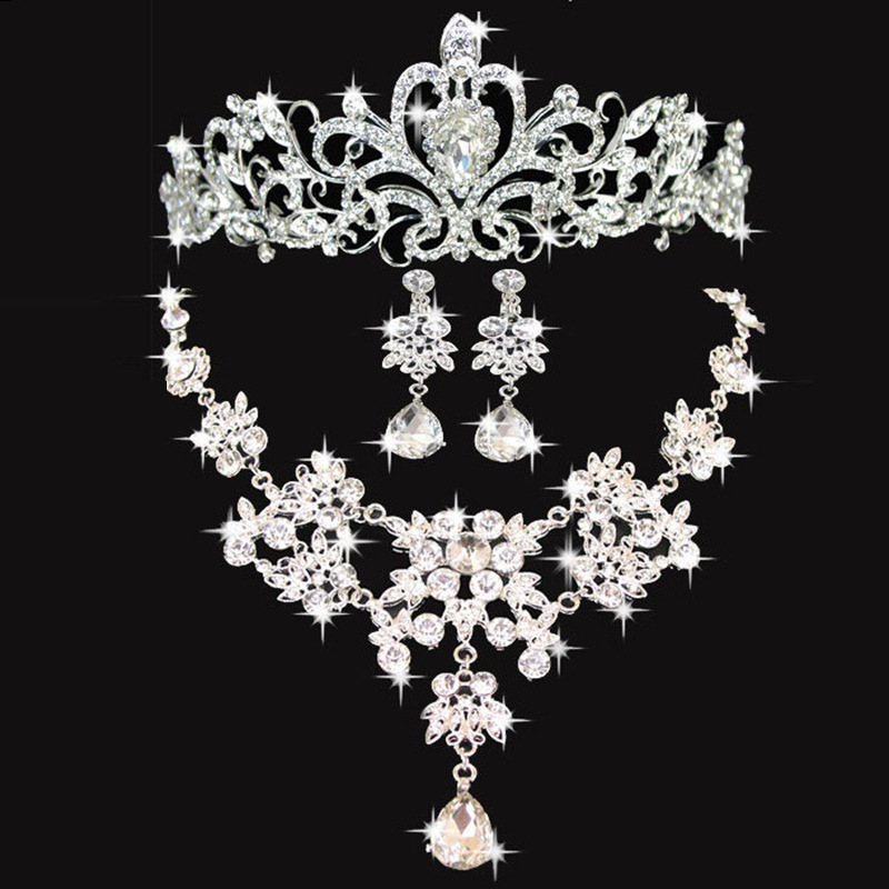 Shiny Wedding Crows Wedding Accessories Bridesmaid Jewelry Accessories Bridal Accessories Set Free Shipping(Crown + Necklace + Earrings), White
Shiny Wedding Crows Wedding Accessories Bridesmaid Jewelry Accessories Bridal Accessories Set Free Shipping(Crown + Necklace + Earrings), White