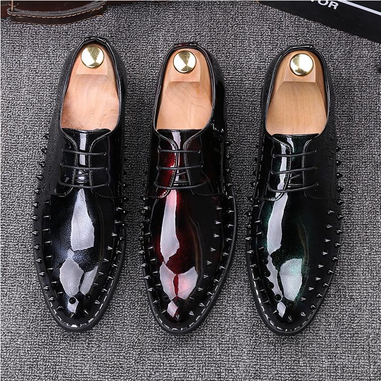 Classics Europe style Fashion Luxury Spikes Men Rivets Shoes Casual Platform Mens Lace-up Man Party Oxfords flat L96, Black
Classics Europe style Fashion Luxury Spikes Men Rivets Shoes Casual Platform Mens Lace-up Man Party Oxfords flat L96, Black