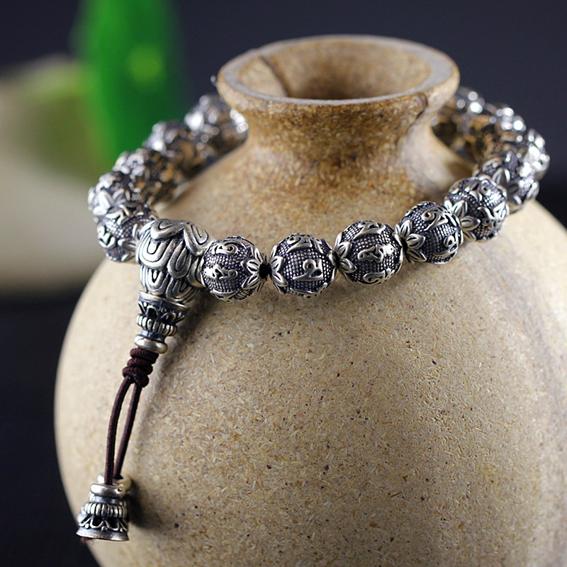 character of silver fashion boyfriend force burst table version of Sanskrit retro version tidal flow S925 Bracelet
character of silver fashion boyfriend force burst table version of Sanskrit retro version tidal flow S925 Bracelet