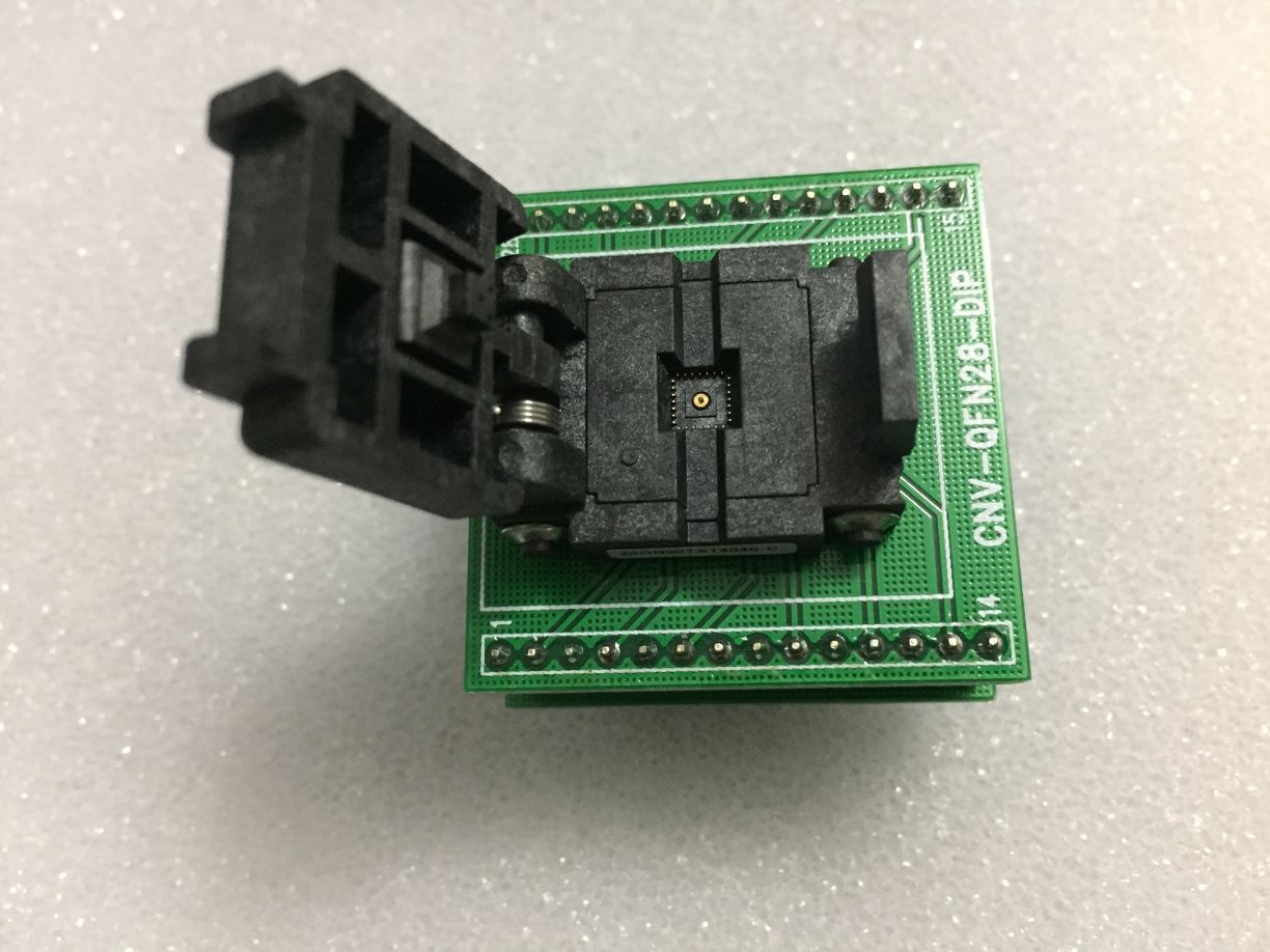 CNV-QFN28-DIP Burn in Socket Plastronics 28QN50TS14040 QFN28P 0.5mm Pitch 4X4MM