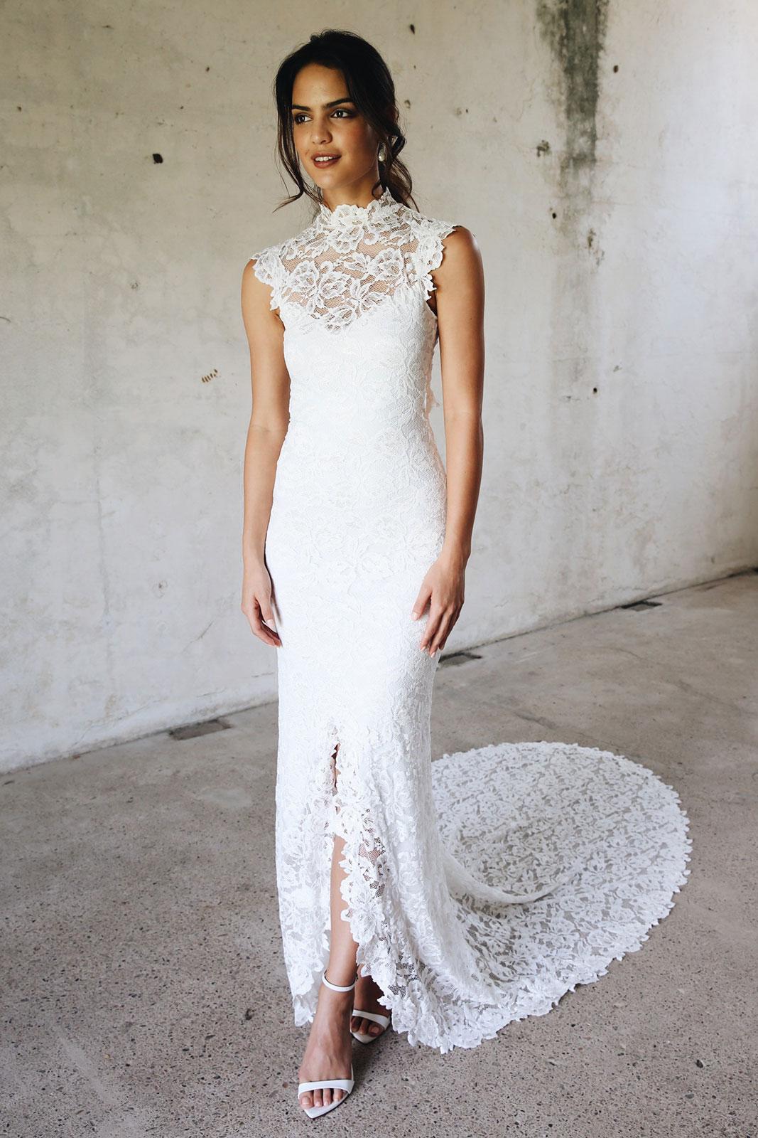 2019 Country Wedding Dresses High Neck Front Split Lace Sexy Mermaid Wedding Dress robe de mariée Sweep Train Plus Size Bridal Gowns Garden