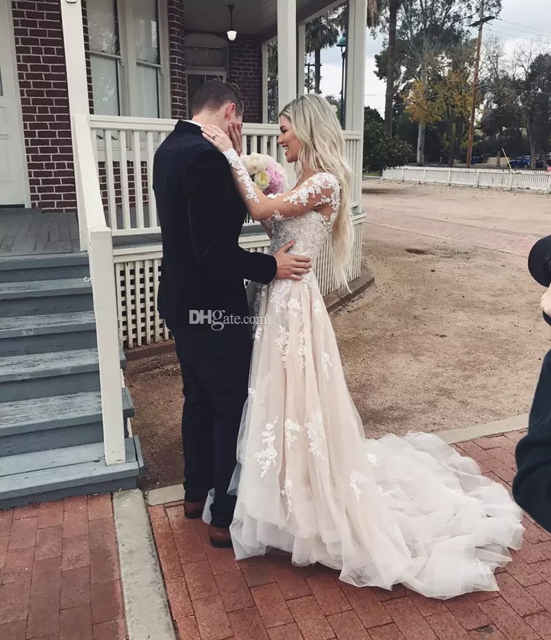 Light Champagne Boho Lace Wedding Dress Layered Tulle Appliques A-Line Backless Bridal Dresses Illusion Long Sleeves Country
