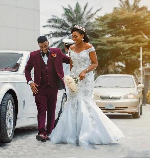 Saudi Africa Plus Size Wedding Dresses Off The Shoulder Appliques Beaded Mermaid Wedding Dress Sweep Train Lace Up Back Bridal Gowns