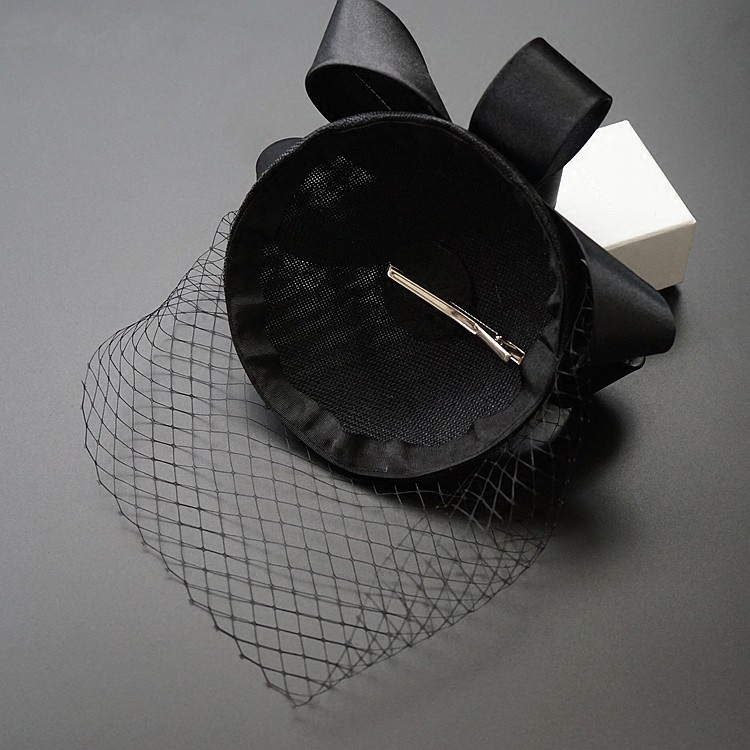 Elegant 2018 Top Quality Birdcage Veils Bridal Wedding Hat with Clip Black Tulle Wedding Party Evening Fascinator Hats Wedding Accessories