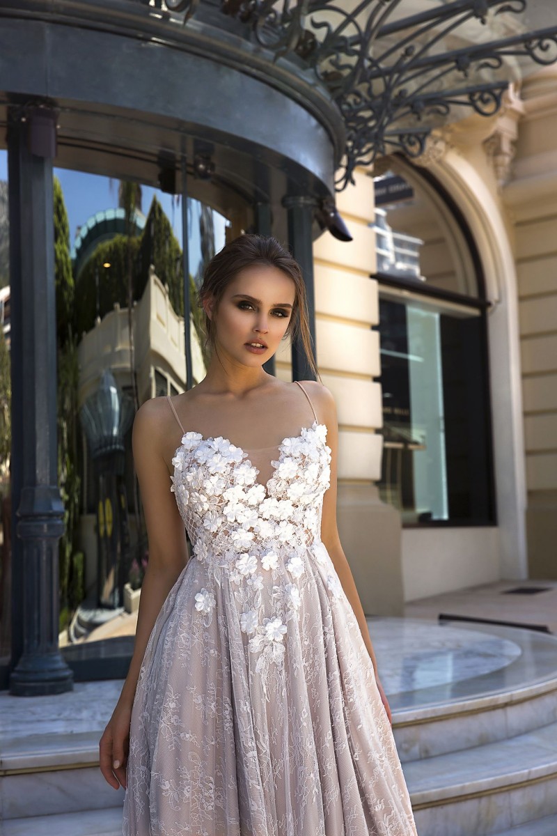 Tina Valerdi 2019 A Line Wedding Dresses Sheer Neck Lace robe de mariée beach Plus size court wedding dress Custom Made