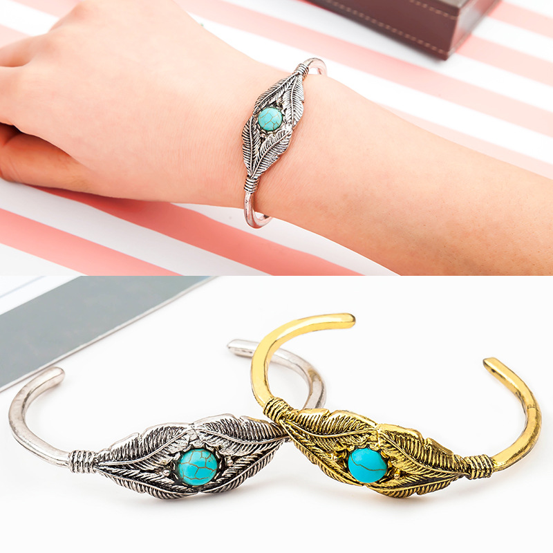 Europe and the United States retro turquoise feather leaf opening bracelet for women
Europe and the United States retro turquoise feather leaf opening bracelet for women