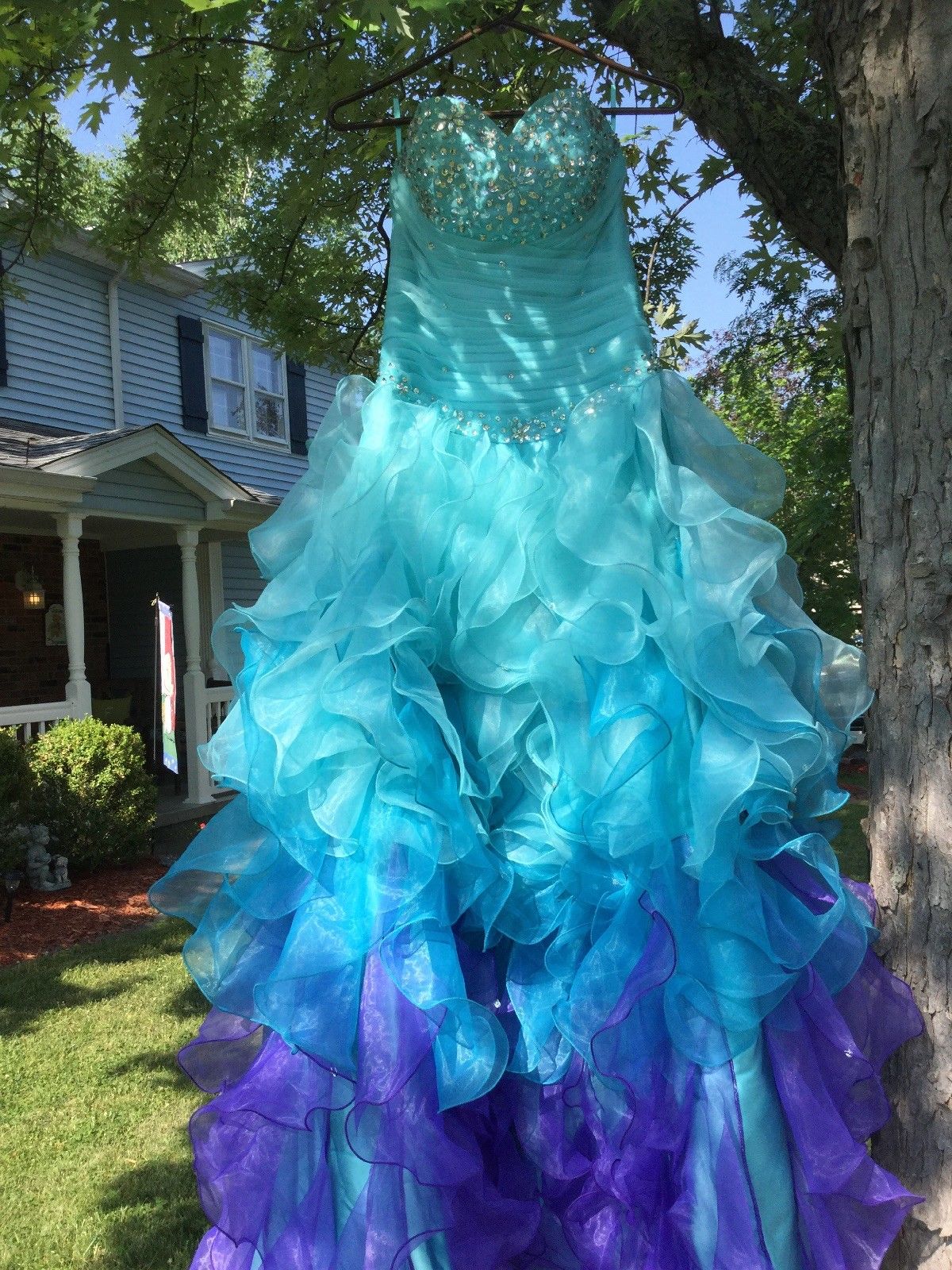 2019 New Stunning Turquoise Puffy Ball Gown Quinceanera Dresses Crystals For 15 Years Sweet 16 Plus Size Pageant Prom Party Gown QC1069
