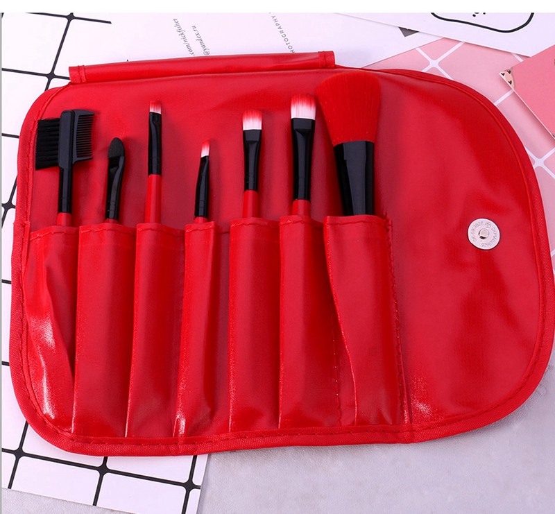 O.TWO.O Makeup Brushes Set 7pcs/lot Soft Synthetic Hair Blush Eyeshadow Lips Make Up Brush With Leather Case For Beginner Brush