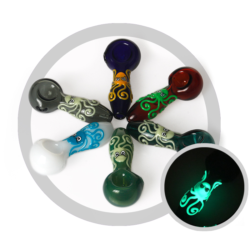 2018 Phoenix night_luminous cuttlefish UV Glass Hand pipe color wholesale pipes for smoking tobacco hand pipes spoon pipe free shipping
2018 Phoenix night_luminous cuttlefish UV Glass Hand pipe color wholesale pipes for smoking tobacco hand pipes spoon pipe free shipping