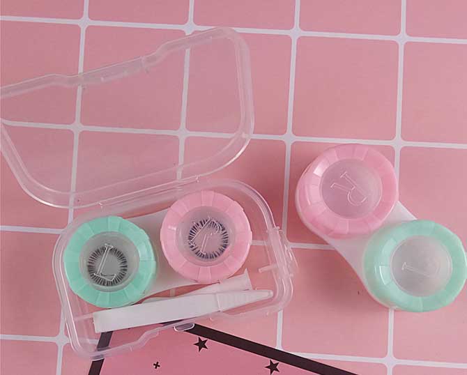 wholesale 100pcs transparent contact lens cases,cosmetic lenses,lens travel case quality left and right
wholesale 100pcs transparent contact lens cases,cosmetic lenses,lens travel case quality left and right