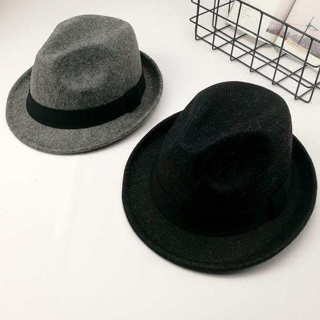 Fashionable woolen ladies vintage black top hat jazz hat autumn winter English woollen men's sun hat, Red
Fashionable woolen ladies vintage black top hat jazz hat autumn winter English woollen men's sun hat, Red