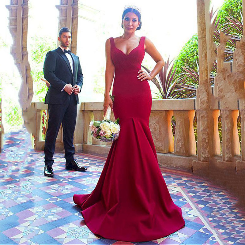 Wonderful Acetate Satin V-neck Neckline Mermaid Bridesmaid Dresses Charming Red Floor-length Sheath Bridal Party Dresses Evening Dresses
Wonderful Acetate Satin V-neck Neckline Mermaid Bridesmaid Dresses Charming Red Floor-length Sheath Bridal Party Dresses Evening Dresses
