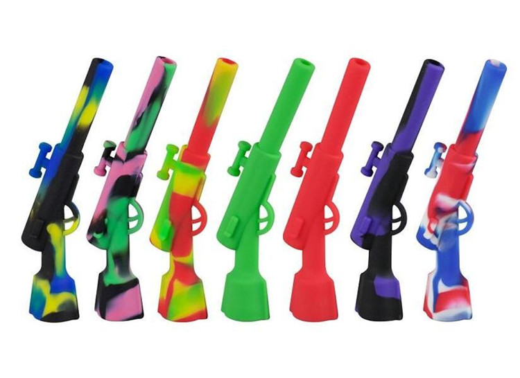 4.3 inch Silicone Rifle Hand Pipe with Metal Bowl Oil Rig Hookah Wax Pen Smoking Pipes 420 Small Gun Sneak A Toke
4.3 inch Silicone Rifle Hand Pipe with Metal Bowl Oil Rig Hookah Wax Pen Smoking Pipes 420 Small Gun Sneak A Toke