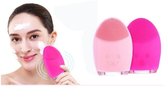 USB rechargeable Face Skin Cleaner Silicone Facial Cleaning Brush Massager Electric Exfoliator Sonic Cleansing Instrument Pore Deep Clean
USB rechargeable Face Skin Cleaner Silicone Facial Cleaning Brush Massager Electric Exfoliator Sonic Cleansing Instrument Pore Deep Clean