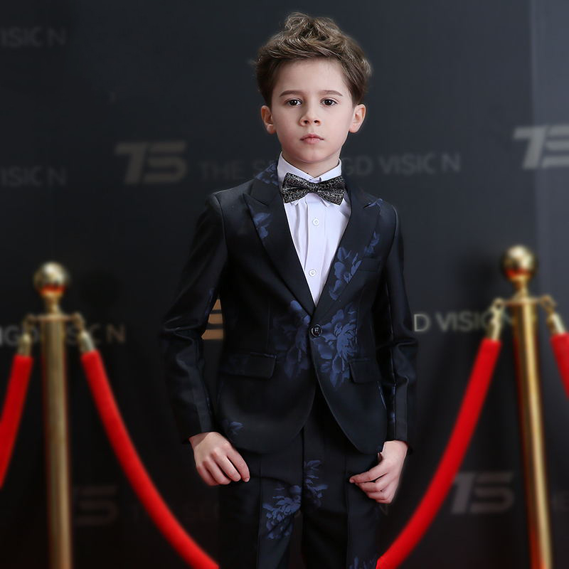 New Arrival Baby Boy Clothes Notchel Lapel Plained Black Fabric Three To Five Pieces Boys Suits For Wedding Party Business Formal Tuxedos