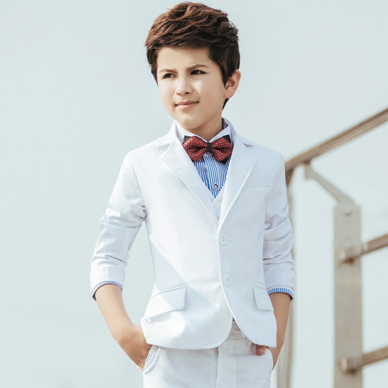 2018 High Fashion Three Pieces Boys Clothes Spring Long Sleeve Boys Formal Suits For Prom Wedding Events