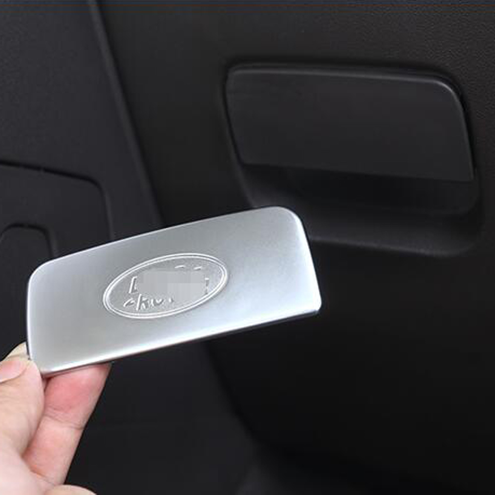 Front passenger tooling box storage magic box handle knob decorative sticker cover trim for land rover discovery 5 LR5 Interior Accessories
Front passenger tooling box storage magic box handle knob decorative sticker cover trim for land rover discovery 5 LR5 Interior Accessories
