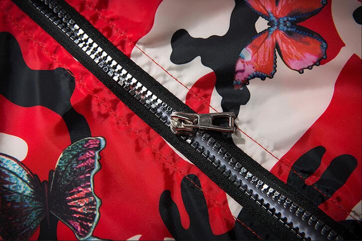 High Quality Mens Summer Camo Windbreaker Jacket Thin Male Camouflage Windbreaker Coats 2018 Spring Hooded Butterfly Windbreaker