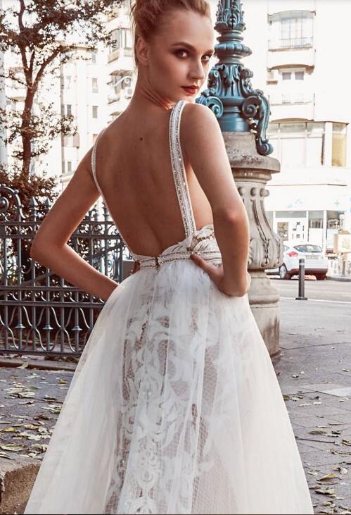 Sheer V Neck Mermaid Dresses Illusion Bodice Lace Applique Sequins Backless Wedding Dress With Detachable Train Bridal Gowns 6660306